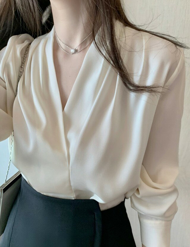 ノーカラー シャツ ブラウス レディース 長袖 トップス Vネック 無地 大きいサイズ 白 春 秋 オフィス 通勤服 入学式 スーツ インナー フォーマル きれいめ カジュアル お呼ばれ デート服 卒業式 入園式 卒園式